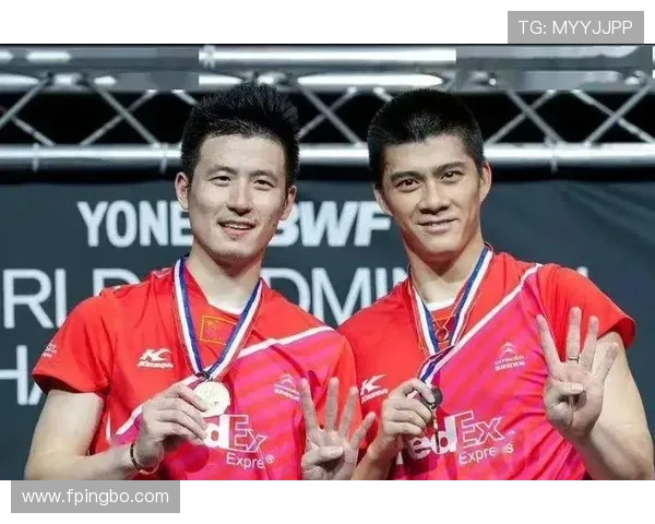 蔡赟居然能这样折腾球拍，普通人怕是买不起这“奢侈品”了吧？