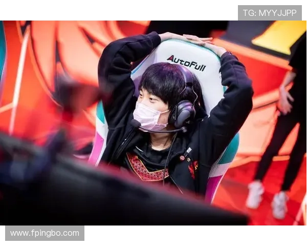 德雷克斯勒无球跑动撕裂防线，高效输出改变比赛节奏